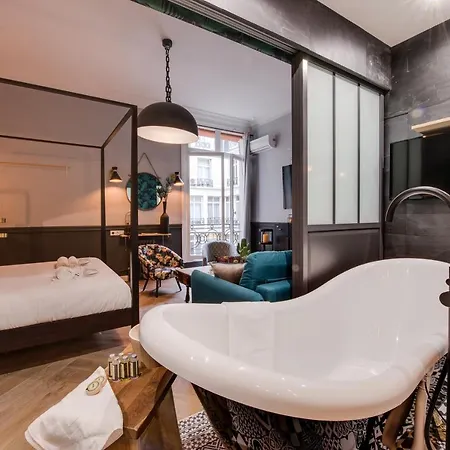 The Royal Suites- Champs Elysees * Parigi