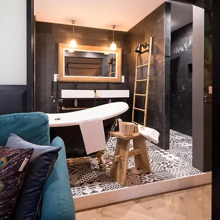 The Royal Suites- Champs Elysees Appartamento