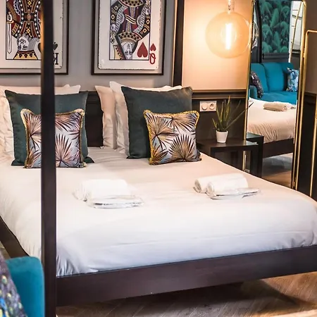 The Royal Suites- Champs Elysees Appartamento *
