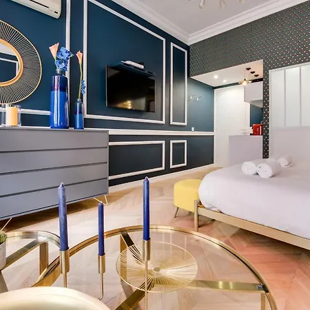 The Royal Suites- Champs Elysees * Parigi