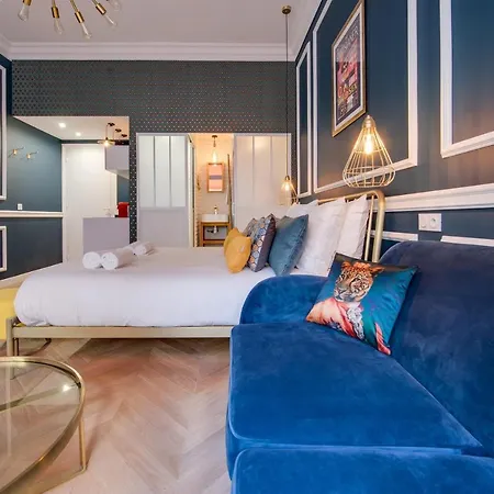 The Royal Suites- Champs Elysees Appartamento Parigi