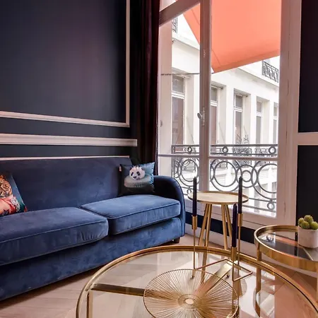 The Royal Suites- Champs Elysees Appartamento *