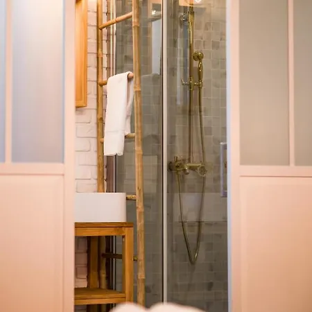 The Royal Suites- Champs Elysees Parigi