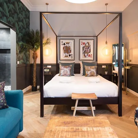 The Royal Suites- Champs Elysees Appartamento *